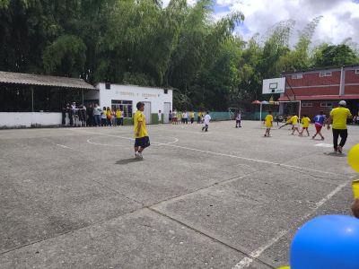 Torneo intercursos en La Adiela