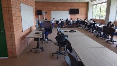 Aula de informática sede 2 de primaria