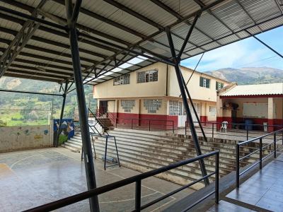 Segundo Bloque de Salones y Restaurante Escolar